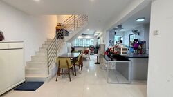 Blk 239 Bukit Panjang Ring Road (Bukit Panjang), HDB Executive #558575621